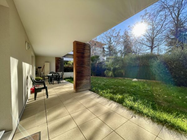 VENDU T3 de 61m2 terrasse avec jardin- quartier Vieille Chapelle 13008 MARSEILLE