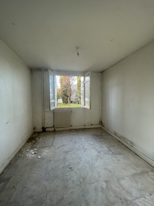 VENDU T1 de  21m2 - 13010 Quartier de St Loup MARSEILLE
