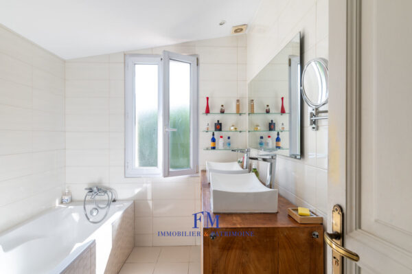Maison 6 pièces 147 m² avec T2 indépendant 39 m² – Image 18