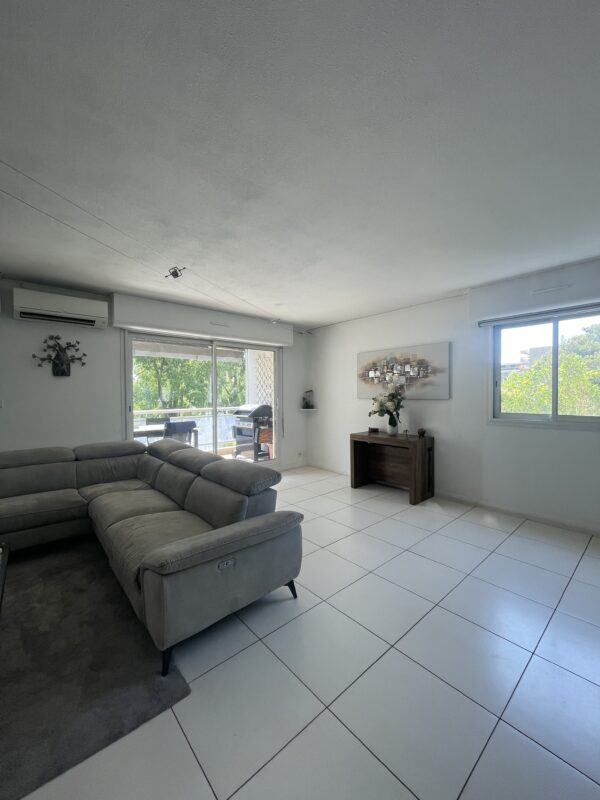 T4 96m2 quartier le CABOT – Image 6
